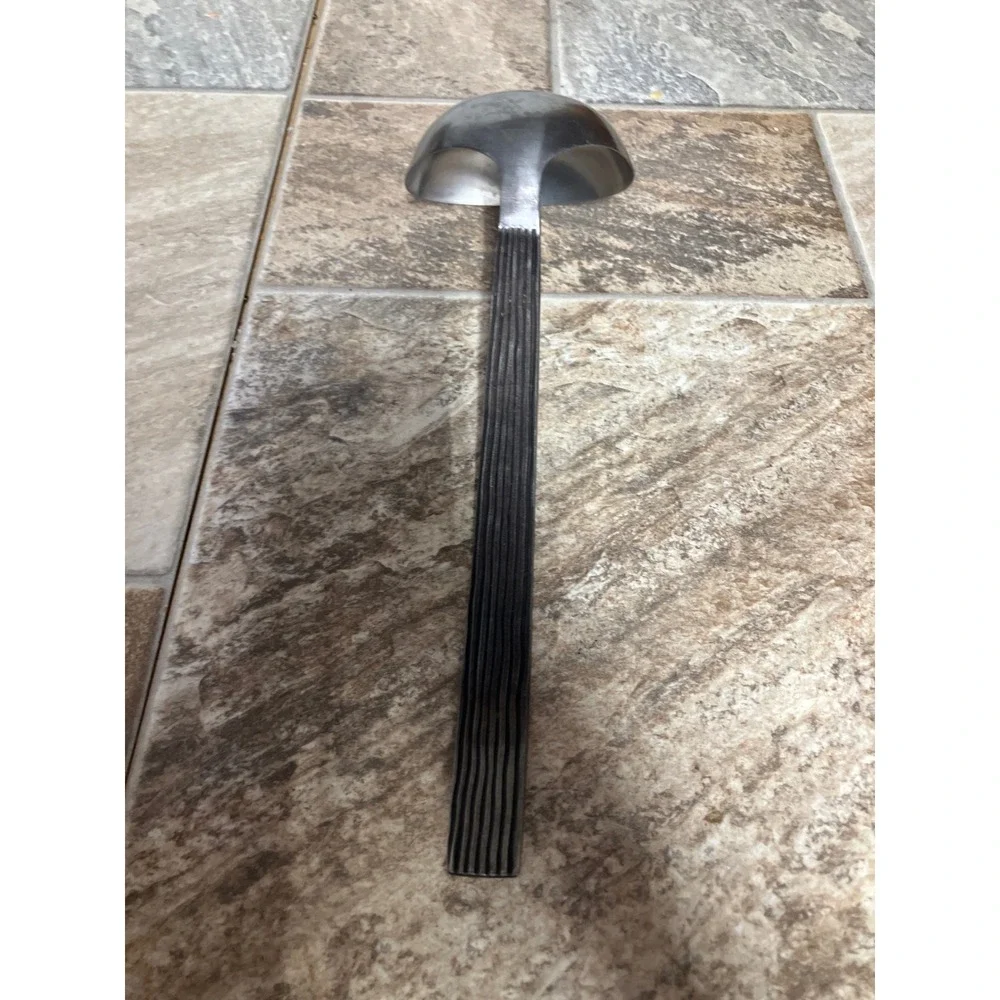 Sasaki Stainless Steel Gravy Ladle Ribbed Black Handle Mid Century Modern 10.25
